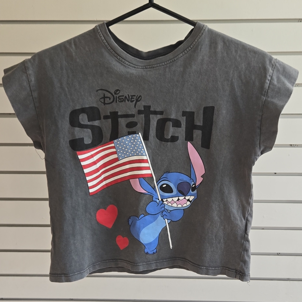 Disney Girls' Stitch Graphic Tee in Charcoal Gray